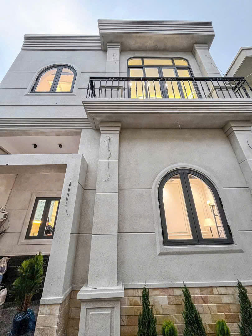 SP 643: NHÀ LẦU KIẾN TRÚC TÂY ÂU SANG TRỌNG